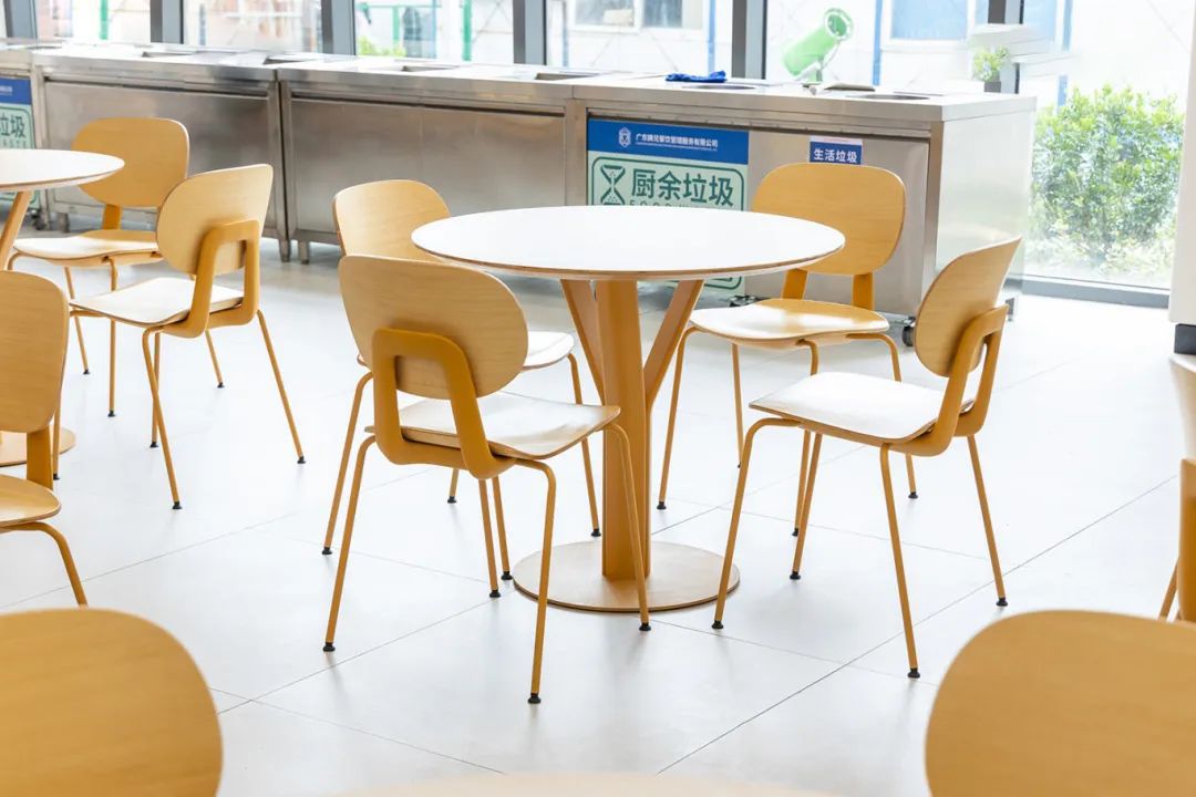 广东肇庆航空职业学院